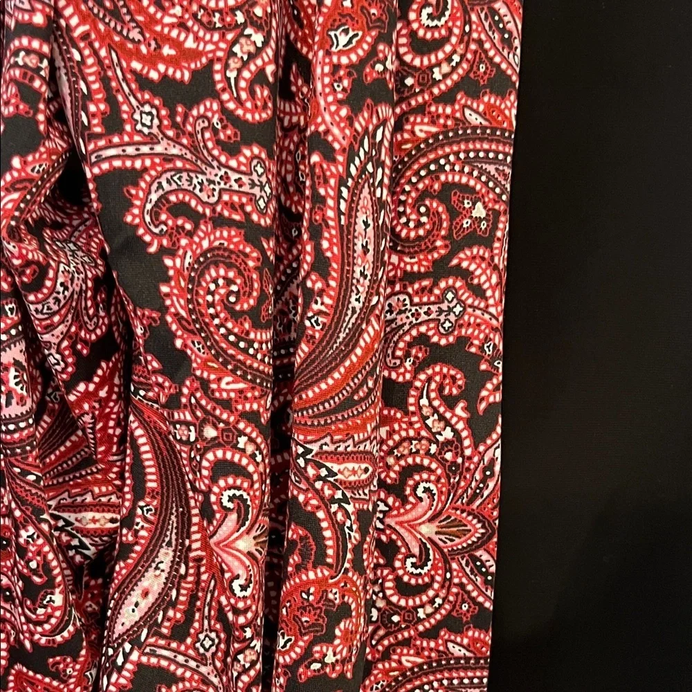 Notations Red and Black Paisley Cardigan with Tank Petite Large - Picture 5 of 7